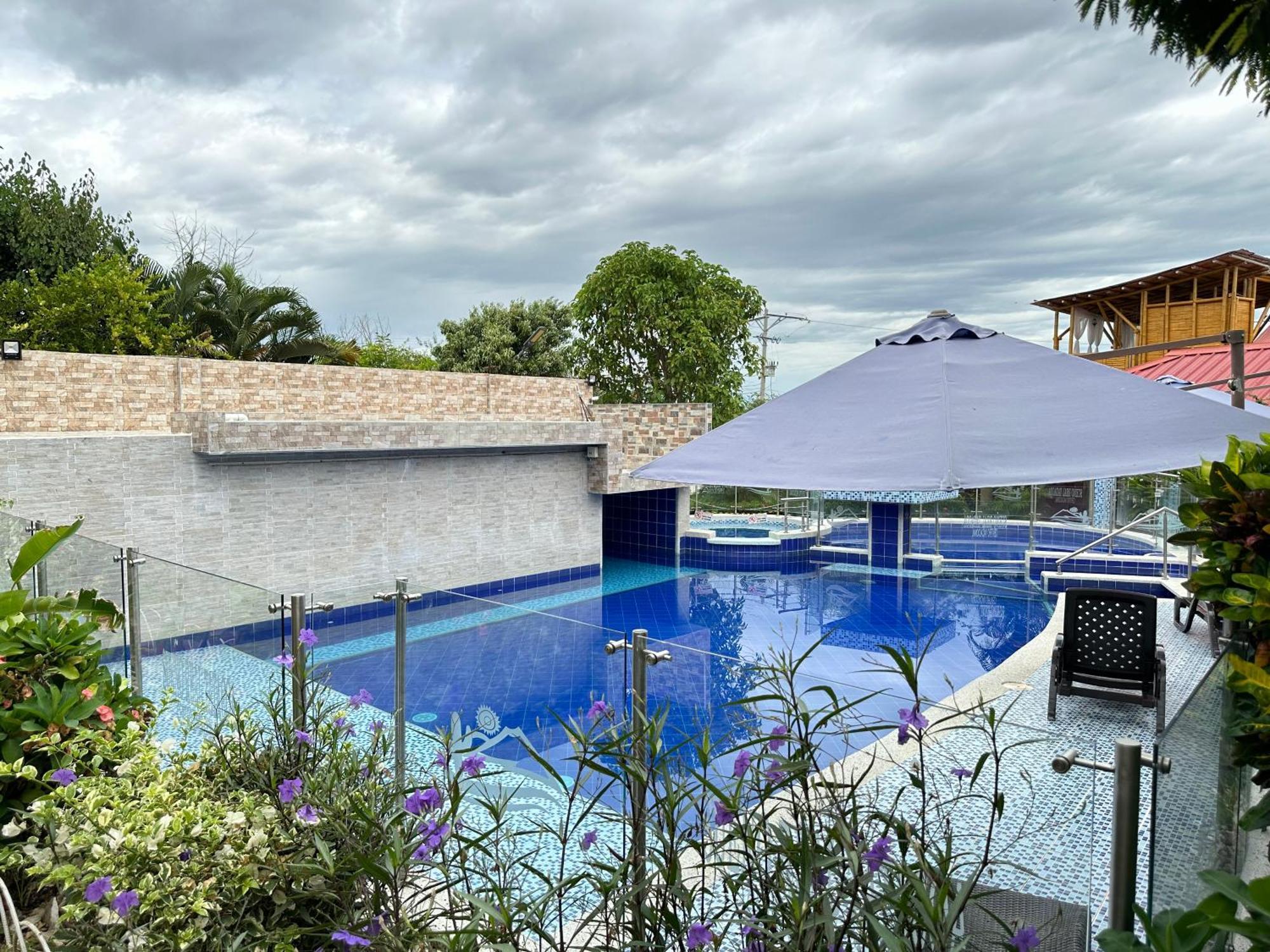 Hv Sueno Real Tatacoa Hotel Villavieja Kültér fotó